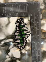 Monster Claw Embroidered Patch – Green & White Beast Talon Iron-On Badge
