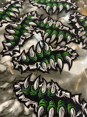 Monster Claw Embroidered Patch – Green & White Beast Talon Iron-On Badge