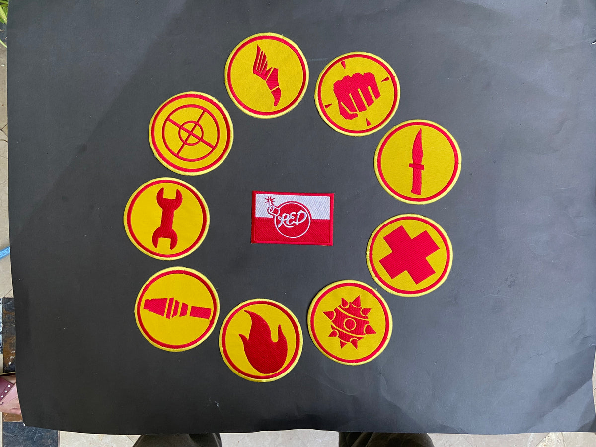 Team Fortress 2 RED Uniform Set Patches Embroidery Iron On Sew Badge DIY Prop Costume TF2 Pyro Soldier Spy Scout Medic Engineer Heavy Sniper
