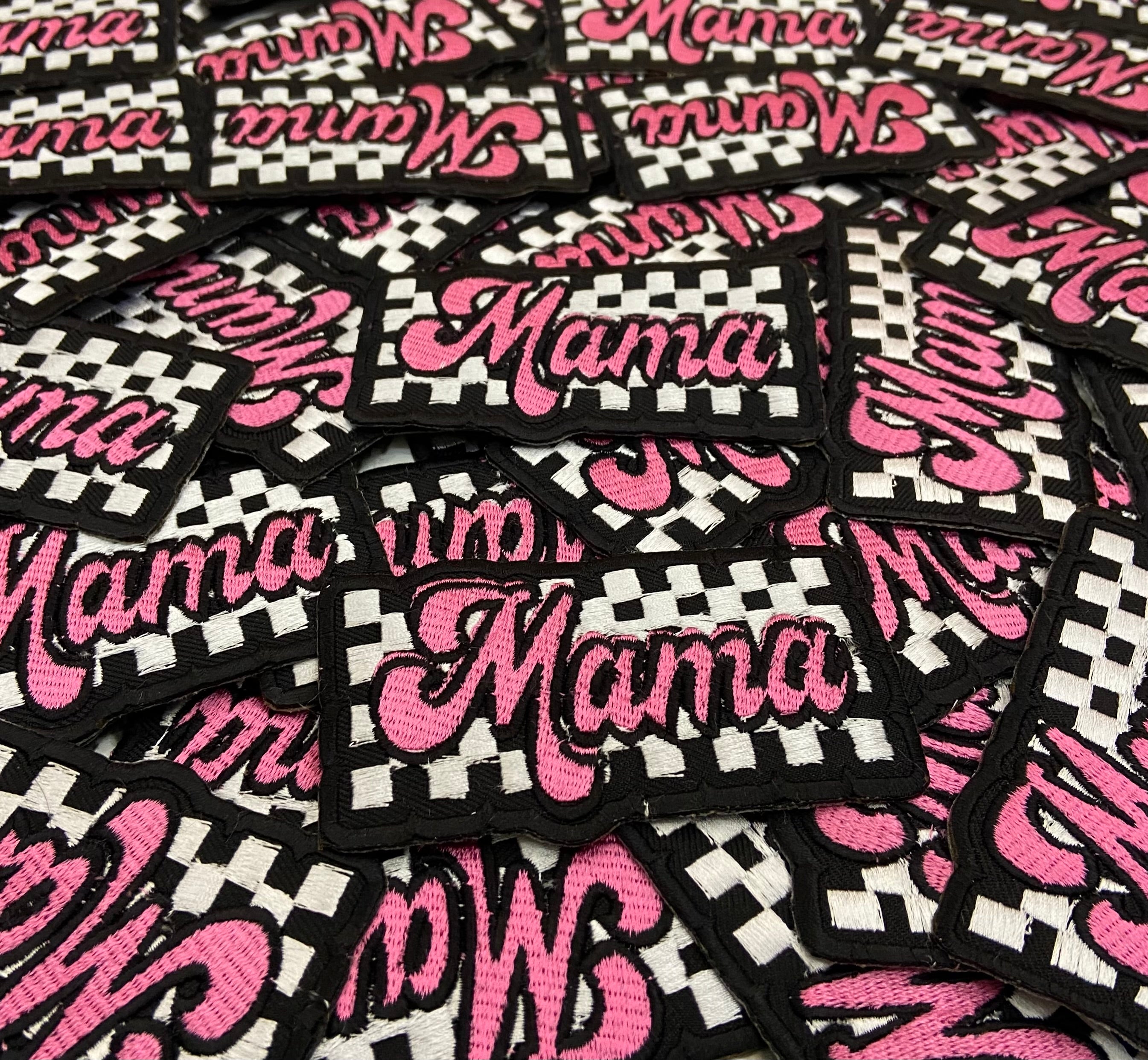 Retro Pink "Mama" Checkered Embroidered Patch – Trendy Trucker Hat Applique
