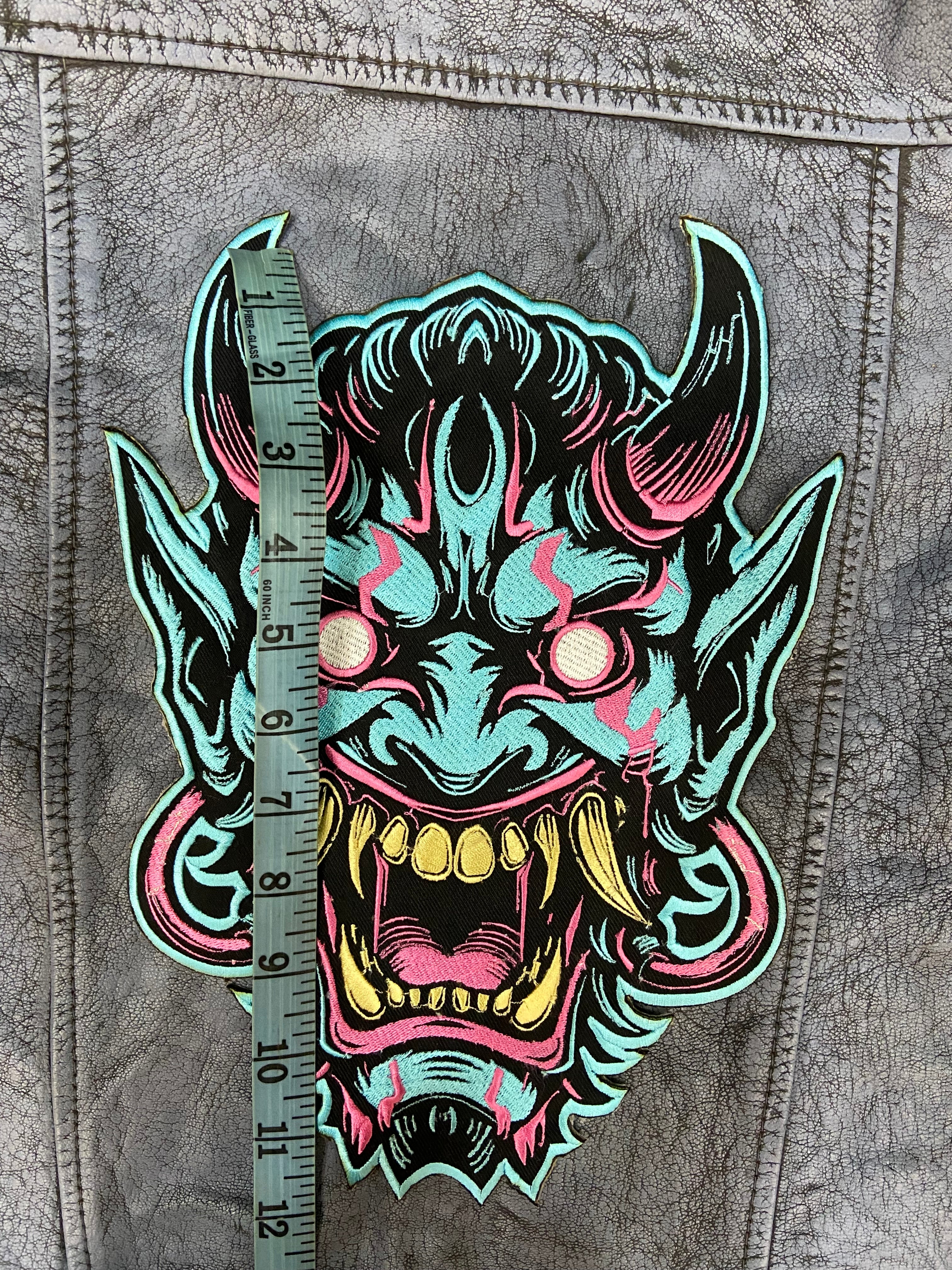 Oni Mask Embroidered Iron-On Patch | Japanese Demon Hannya Mask Tattoo Style | Yokai / Streetwear / Back Patch for Jacket | Cosplay Accesory