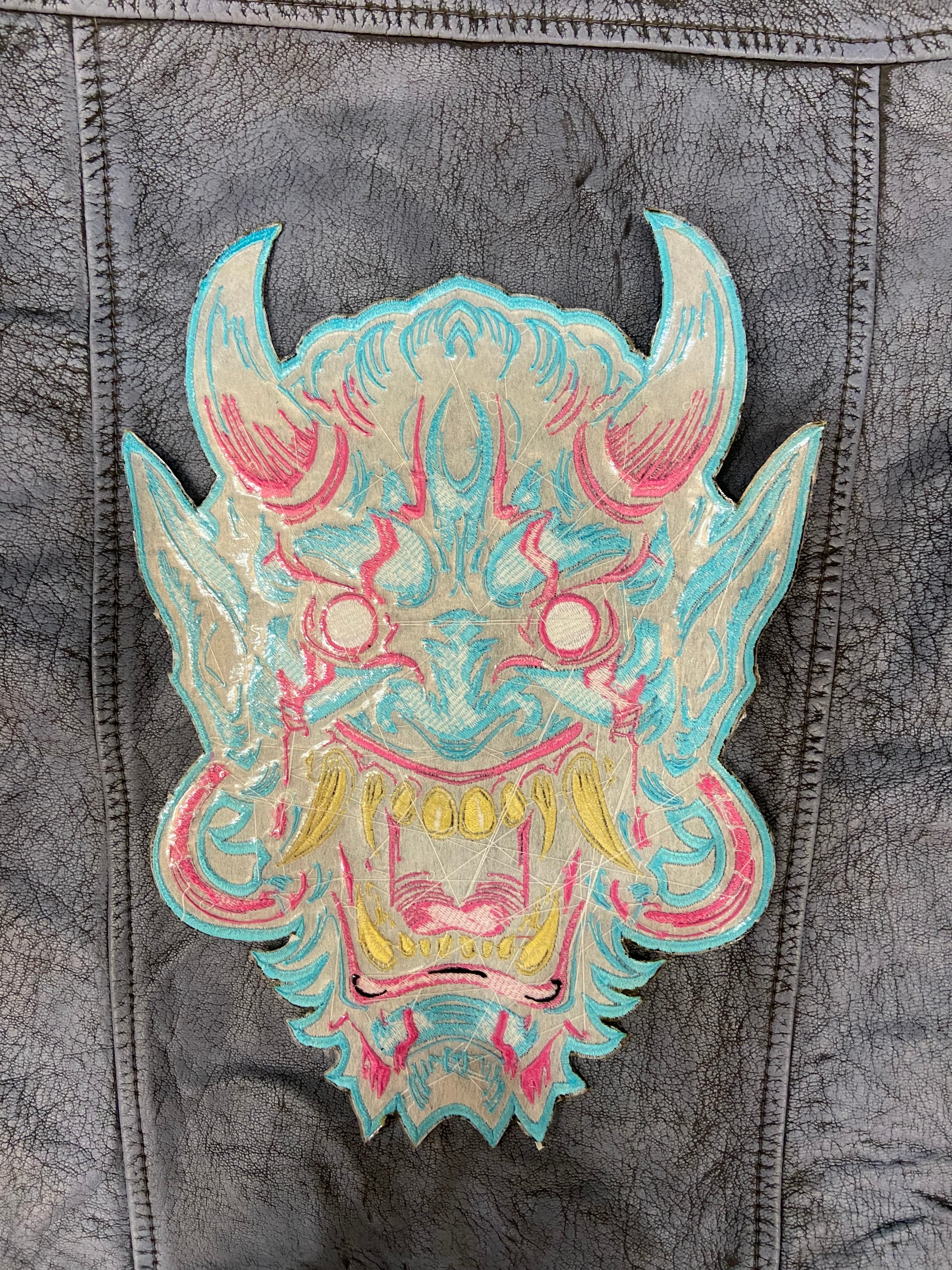 Oni Mask Embroidered Iron-On Patch | Japanese Demon Hannya Mask Tattoo Style | Yokai / Streetwear / Back Patch for Jacket | Cosplay Accesory