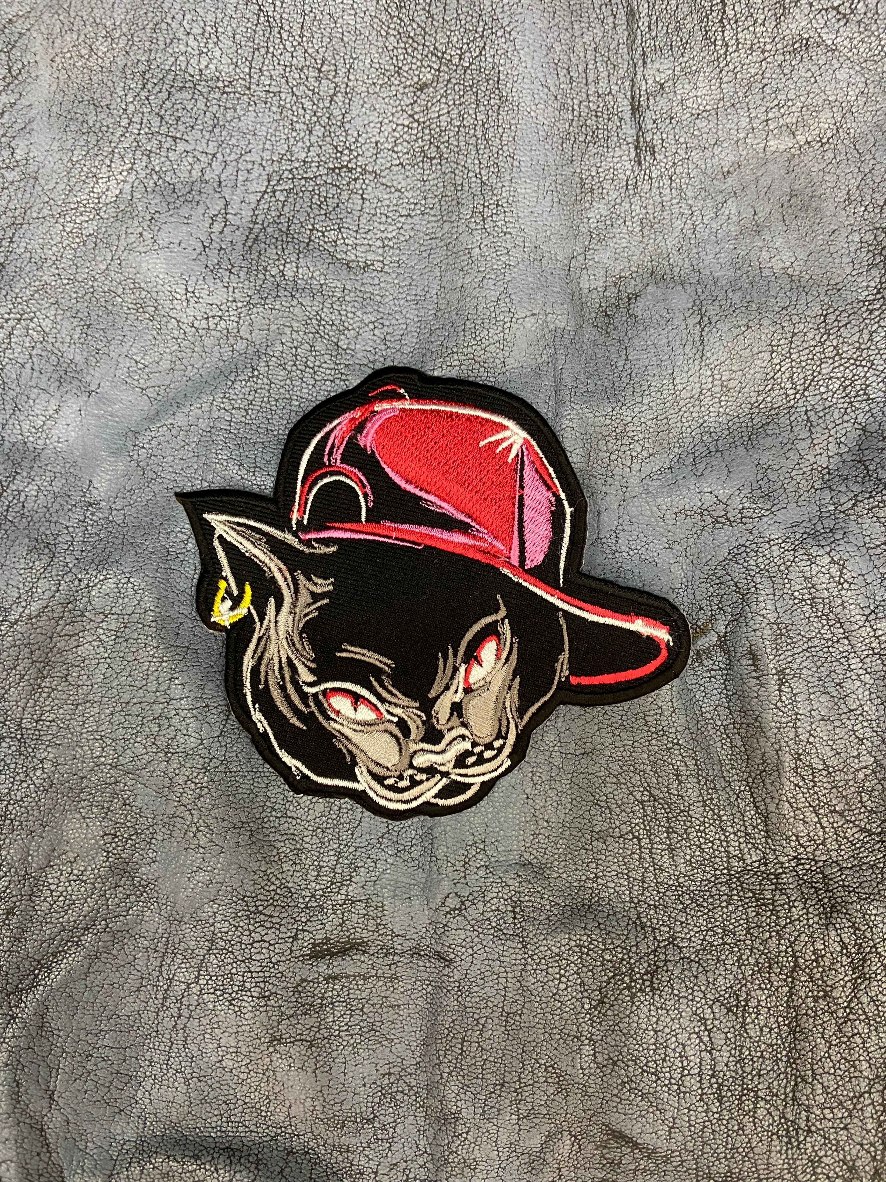 Grumpy Cat Streetwear Patch – Edgy Embroidered Iron-On Badge