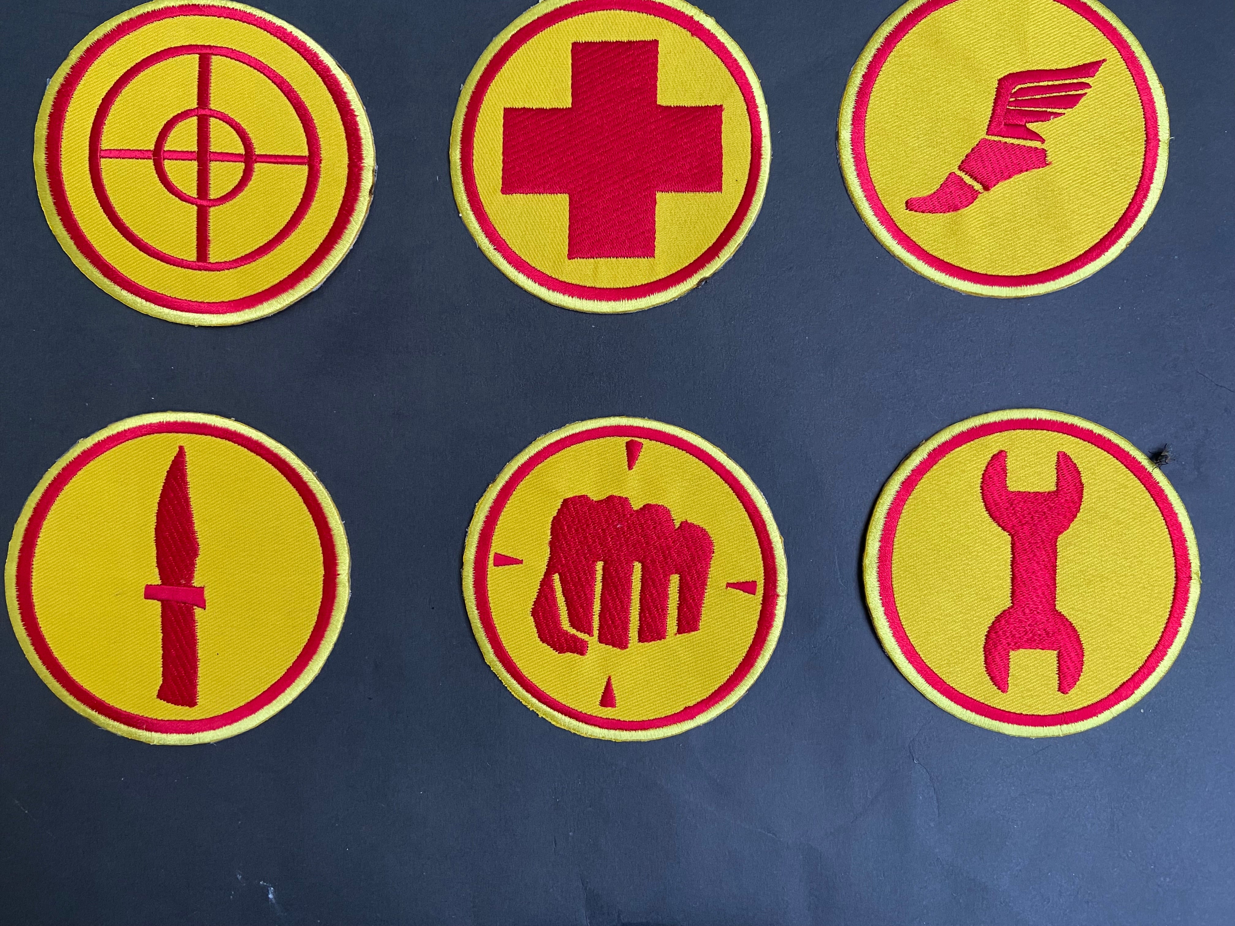 Team Fortress 2 RED Uniform Set Patches Embroidery Iron On Sew Badge DIY Prop Costume TF2 Pyro Soldier Spy Scout Medic Engineer Heavy Sniper