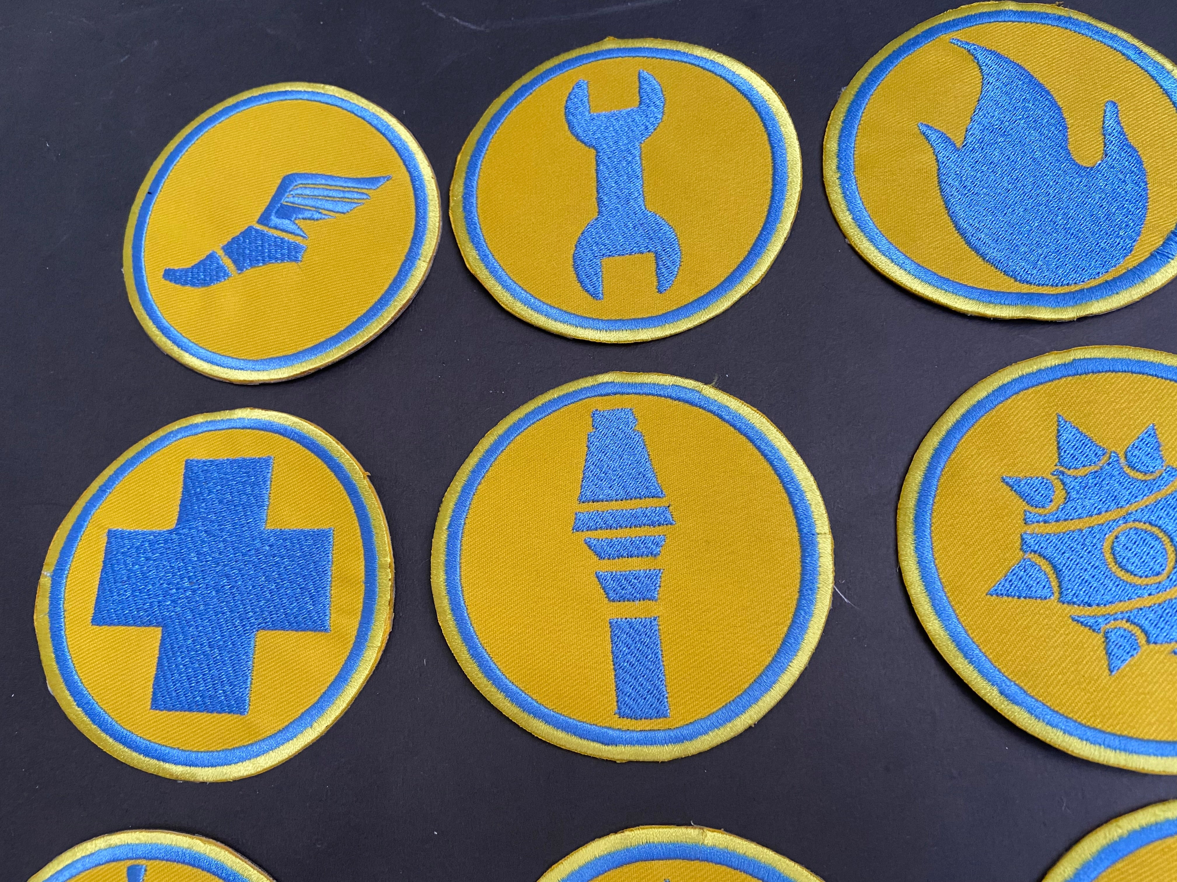Team Fortress 2 BLU Uniform Set Patches Embroidery Iron On Sew Badge DIY Prop Costume TF2 Pyro Soldier Spy Scout Medic Engineer Heavy Sniper