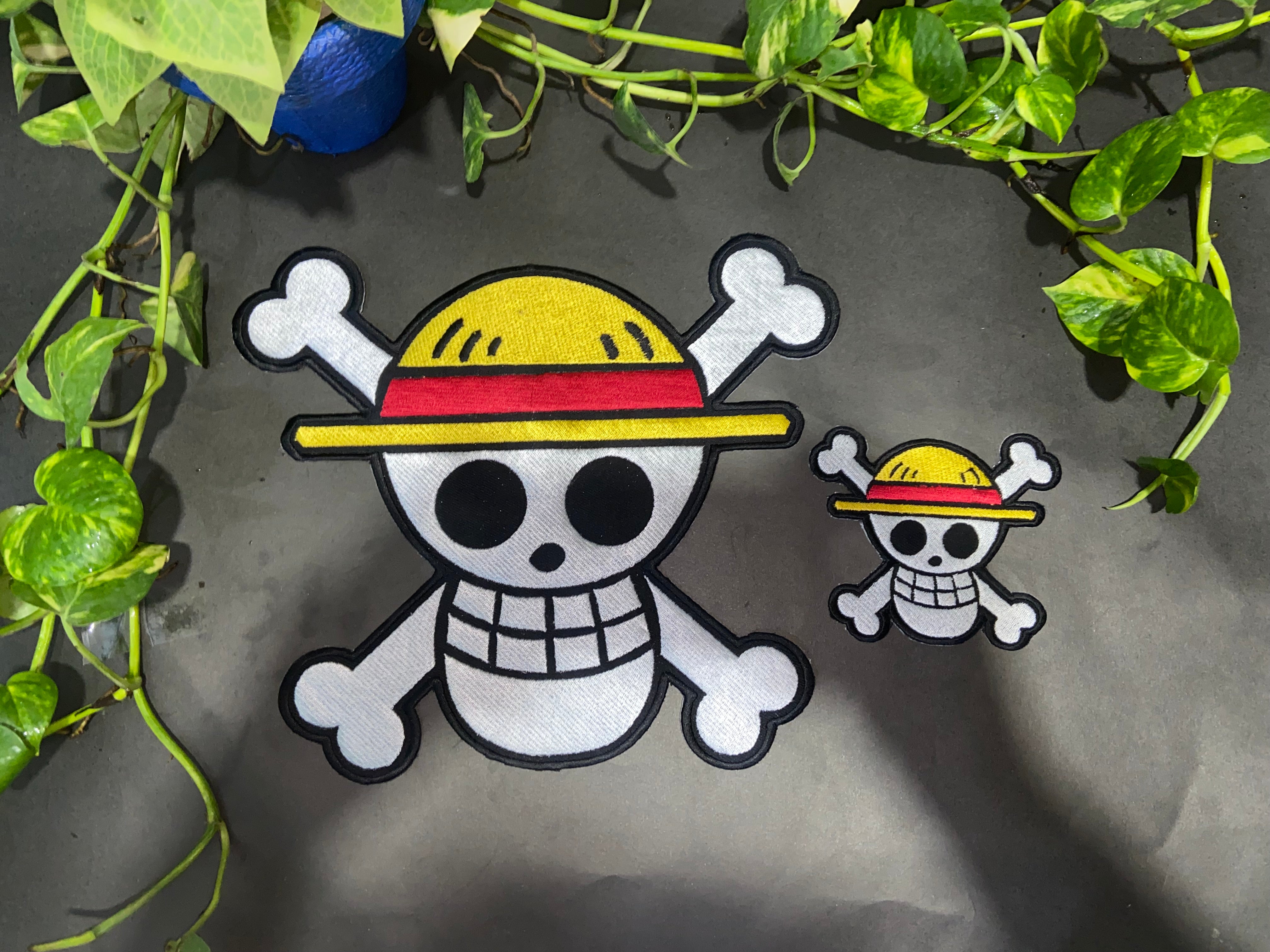 Straw Hat Pirates Patch: Anime Skull & Crossbones - Iron-on or Sew-on