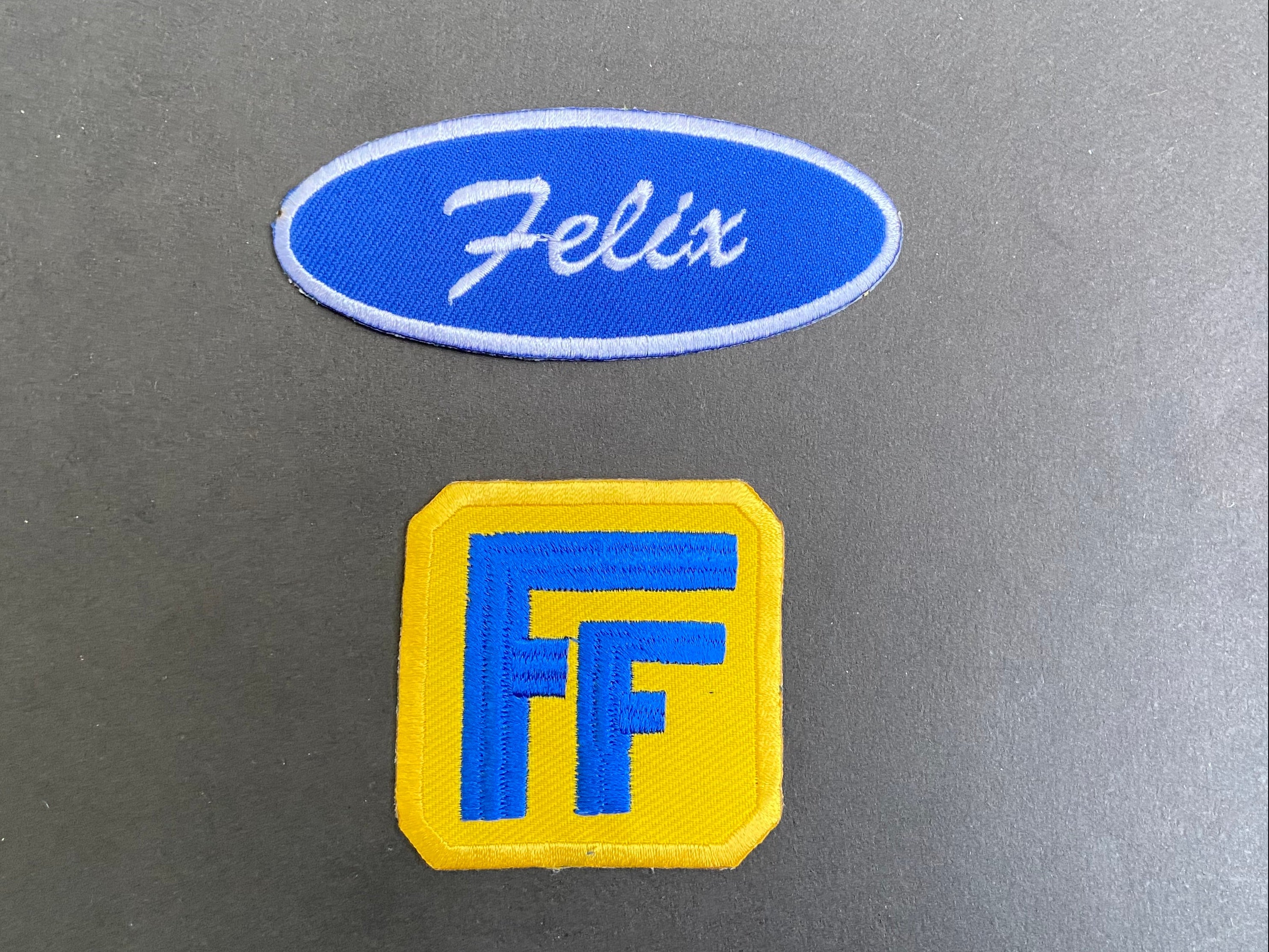 Fix it right the first time with this premium 2-piece Fix-It Felix Jr. embroidered patch set! Perfect for DIY cosplayers, Halloween costumes, and retro arcade fans looking to recreate Felix’s iconic look with absolute accuracy.