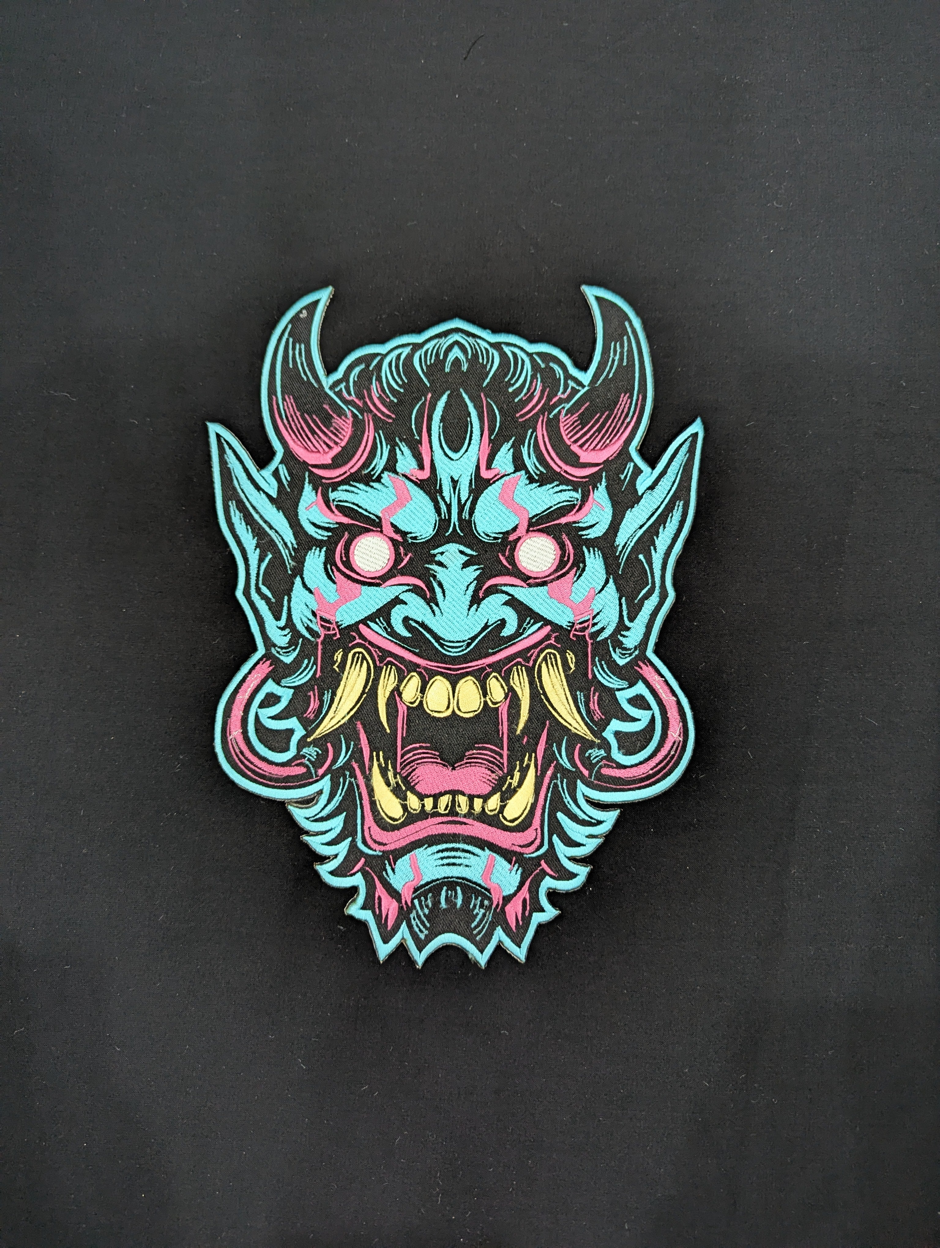 Oni Mask Embroidered Iron-On Patch | Japanese Demon Hannya Mask Tattoo Style | Yokai / Streetwear / Back Patch for Jacket | Cosplay Accesory